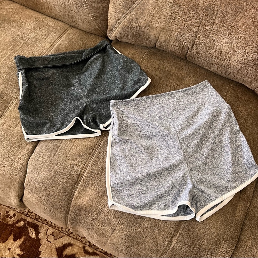 Ladies Ruched Booty Shorts